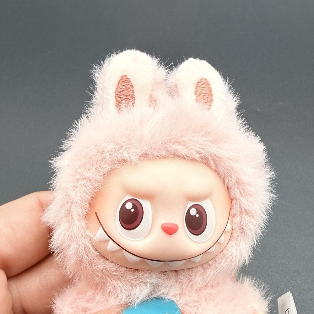 POP MART Labubu G Pin For Love Series Mini Vinyl Plush Pendant Bag Charm - Picture 3 of 11